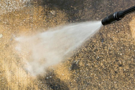 Why Trusting Pressure Washing Pros Matters