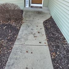 Expert-Quality-Concrete-Cleaning-Preformed-in-Capron-Illinois 0