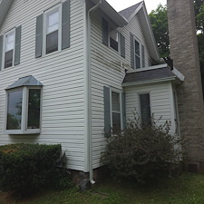 House-Washing-in-Poplar-Grove-IL-Restoring-Curb-Appeal-with-Professional-Soft-Washing 7