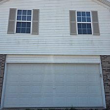 Premium-House-Washing-in-South-Beloit-IL 0
